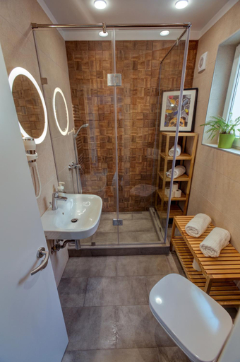 Others 4, First Hostel Bucharest, Municipiul Bucuresti