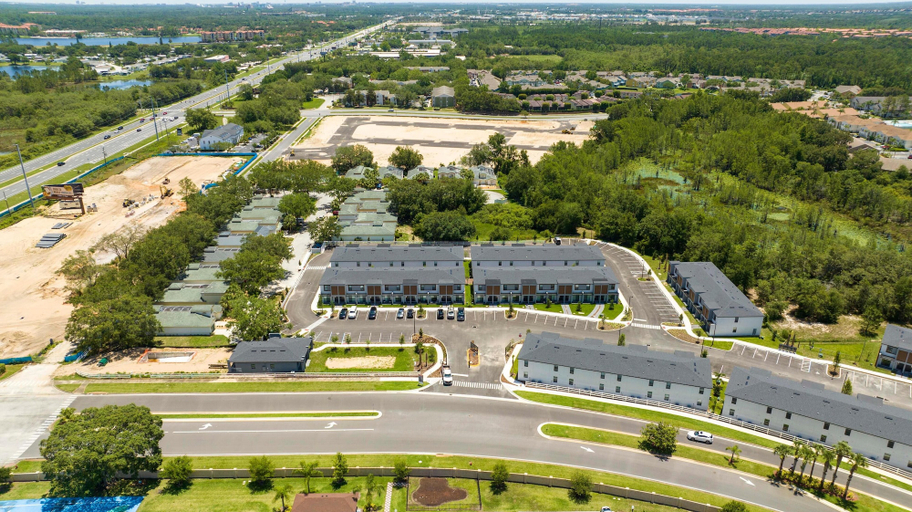 Exterior & Views 2, 3236 TT Hub Townhome: 3br, 3ba, Sleeps 8, Osceola