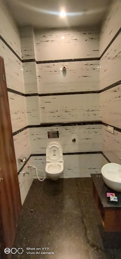 Bathroom 3, Hotel Ontario, Patiala
