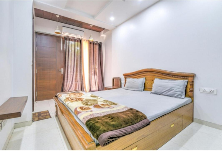 Ideal 3bhk apartment!Downtown, West