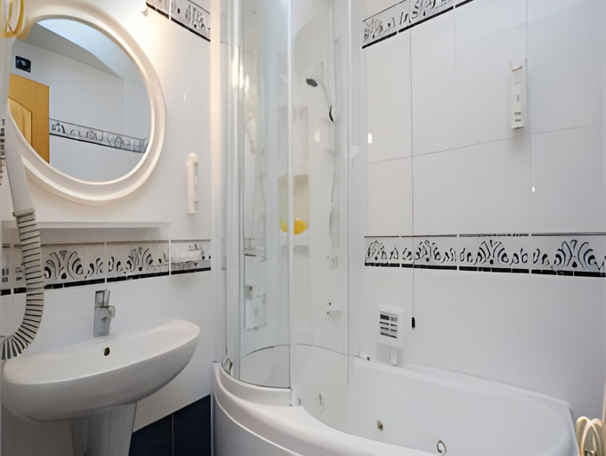 Bathroom 3, Family & Wellness Hotel Fontana, Trento