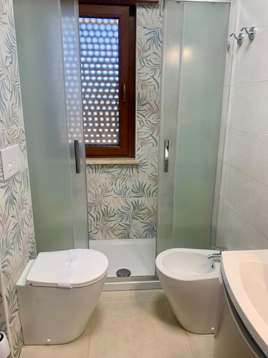 Others 4, Vitti Apartment, Rome