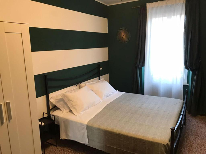 Bedroom 23