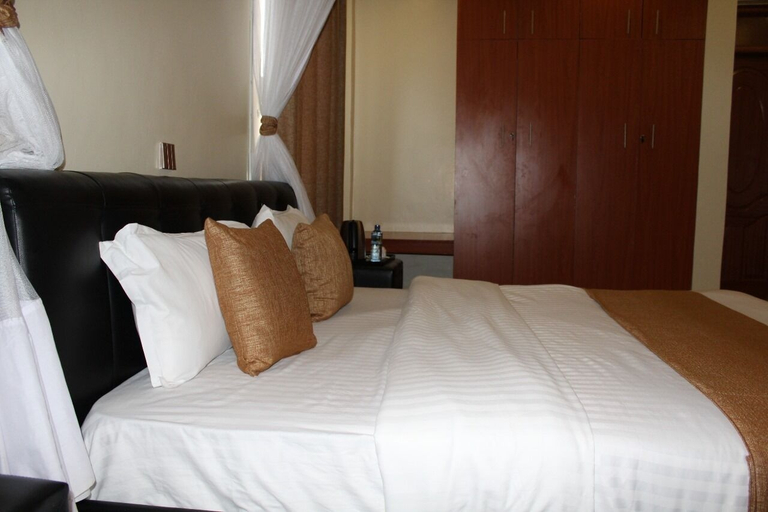 Bedroom 3, Equator Pastoral Resort, Aldai