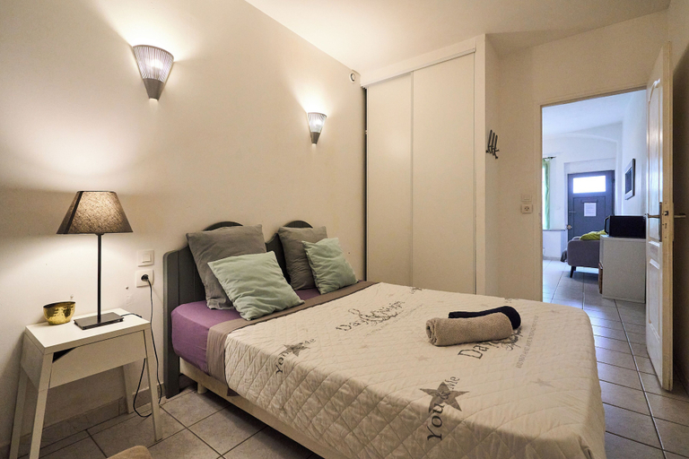 Bedroom 4, Les appartement de charme du Midi, Aude