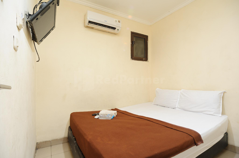 Others 2, Ariane Rooms RedPartner, West Jakarta