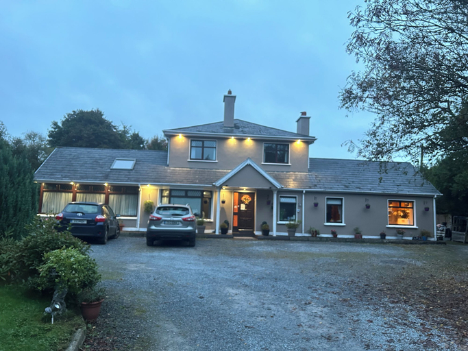 Exterior & Views 2, Davmar House
