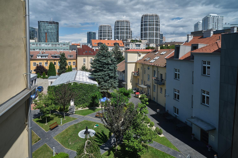 Others 5, Centrum Salvator, Bratislava I
