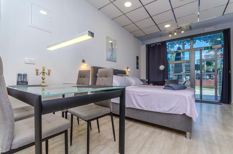 Facilities 2, Apartments Stay, Kaštela