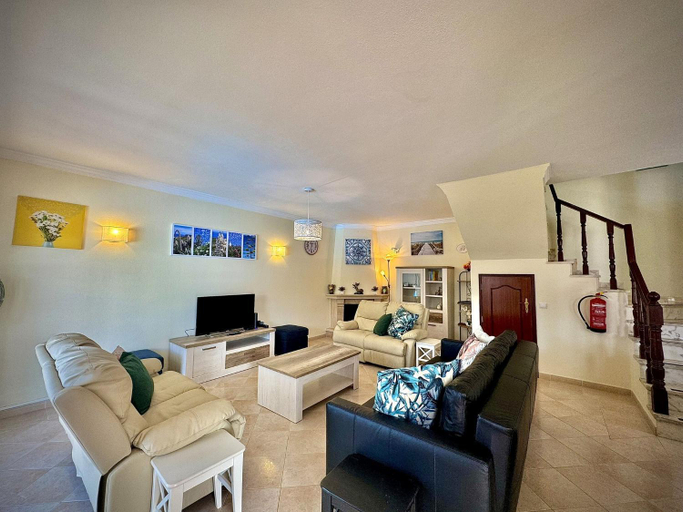 Others 2, Albufeira Summer Villa 1 With Pool by Homing, Albufeira