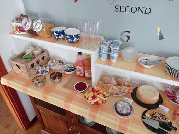 Food & Drinks 4, B&B DA ROBERTINO, Udine