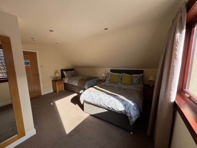 4, Stronchreggan View, Highland