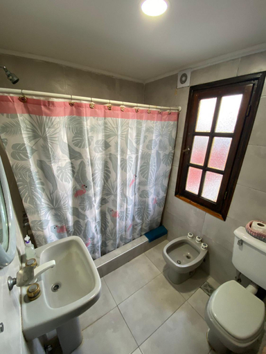 Bathroom 2, Hostel Sauce, General Pueyrredón