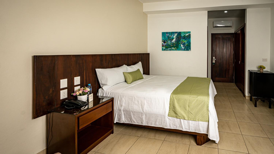 Bedroom 2, Imperla Hotel, Isla Mujeres