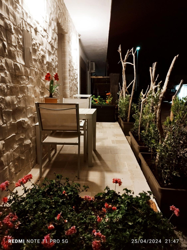Others 5, Alle Volte Petite Maison, Bari