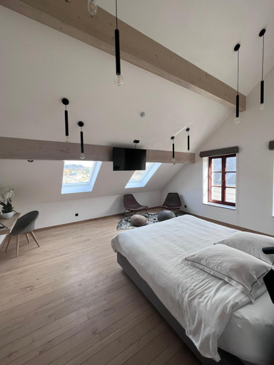 Bedroom 2, Brasserie du Simonis, Namur