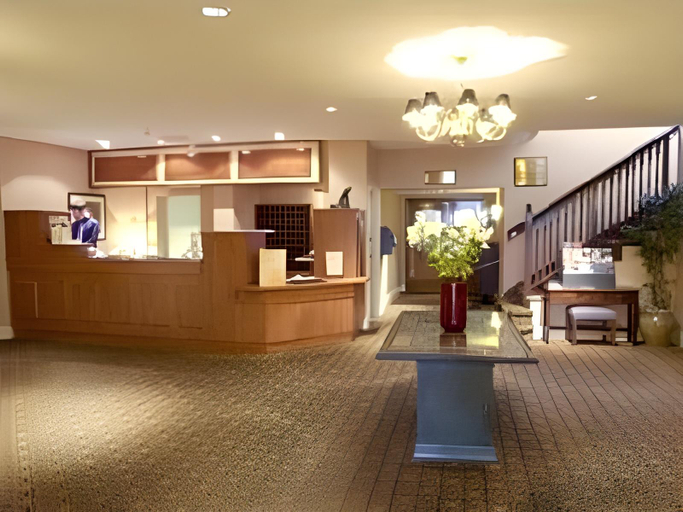 Public Area 2, Gomersal Park Hotel, Kirklees
