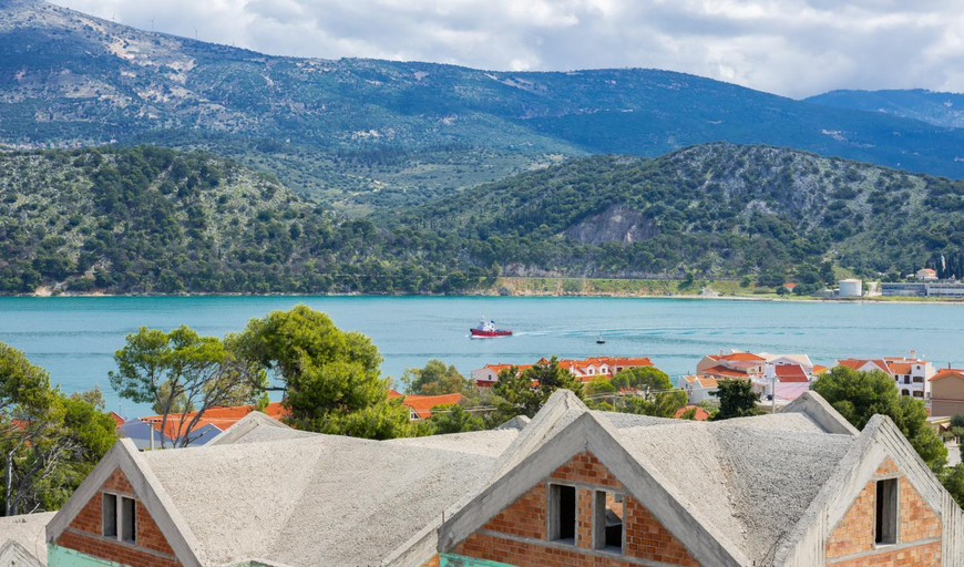 Surrounding environment 1, Cielo Alto Penthouse - 4 bedrooms, sleeps 10, Ionian Islands