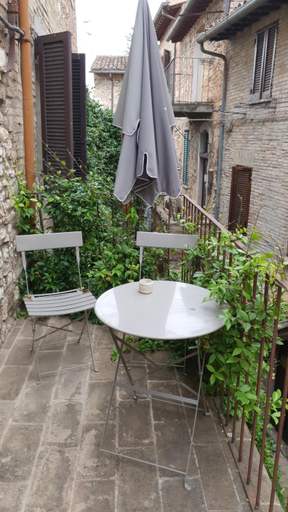 Others 3, La Luna nel Borgo, Perugia