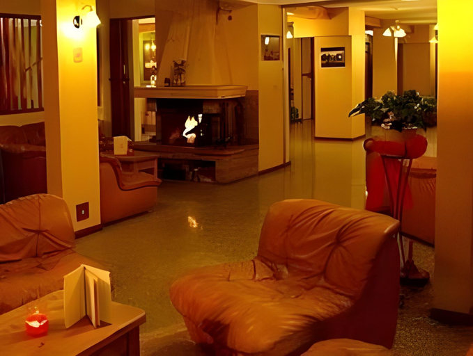 Others 5, Atmosphere Hotel, Isère