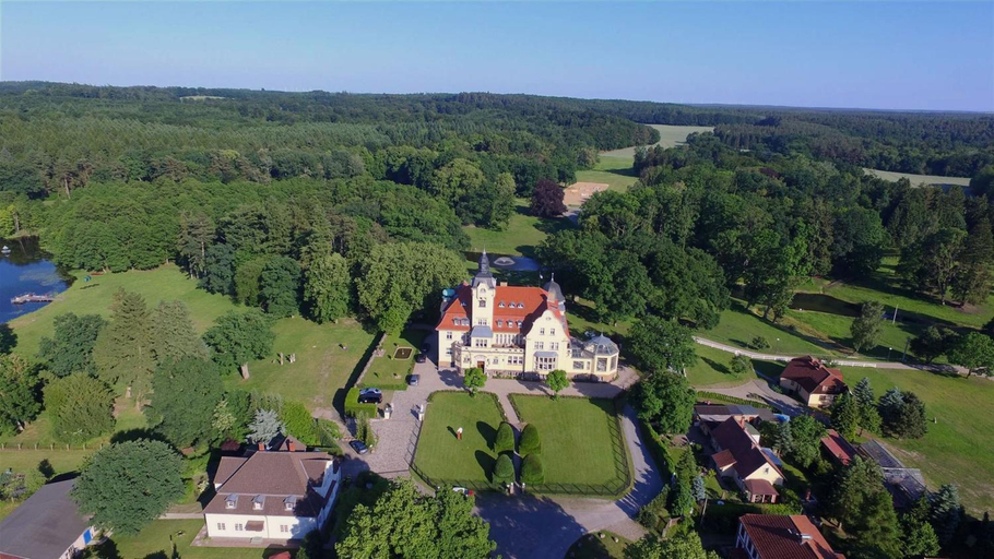 Others 5, Schlosshotel Wendorf, Ludwigslust-Parchim