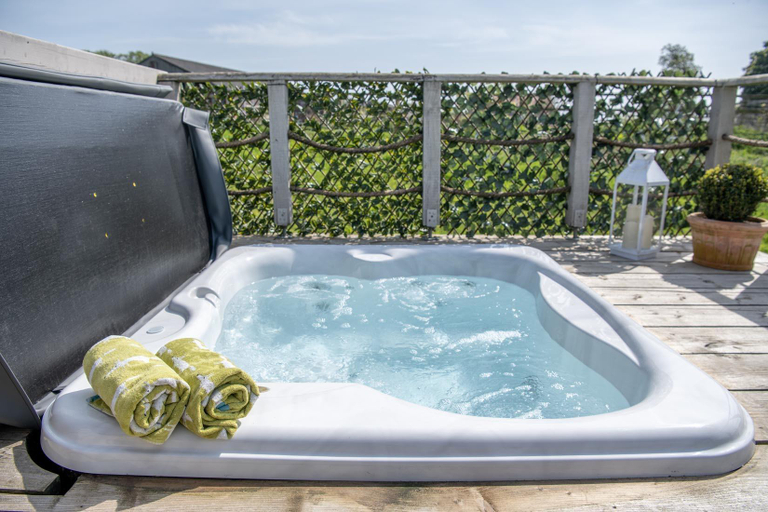 Sport & Beauty 4, Tesseyman Lodge, North Yorkshire