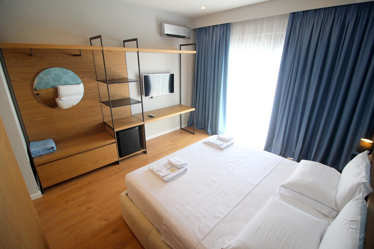 Others 5, Residence Saranda International, Sarandës