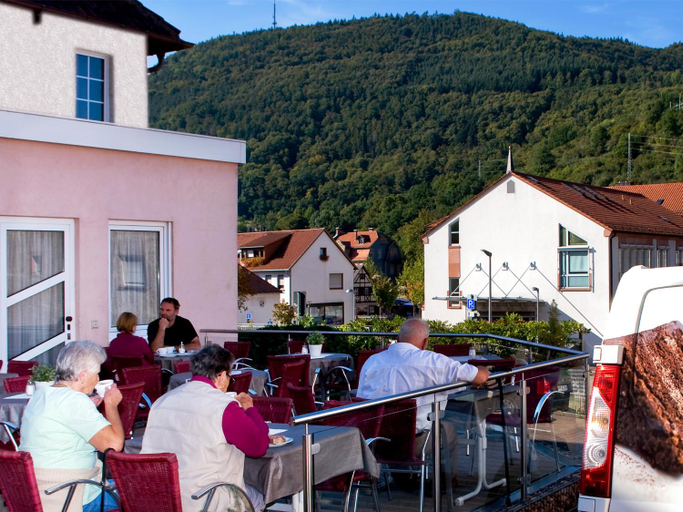 Others 2, Gastehaus Eschers Eiswerk, Südliche Weinstraße