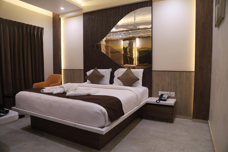 Bedroom 13