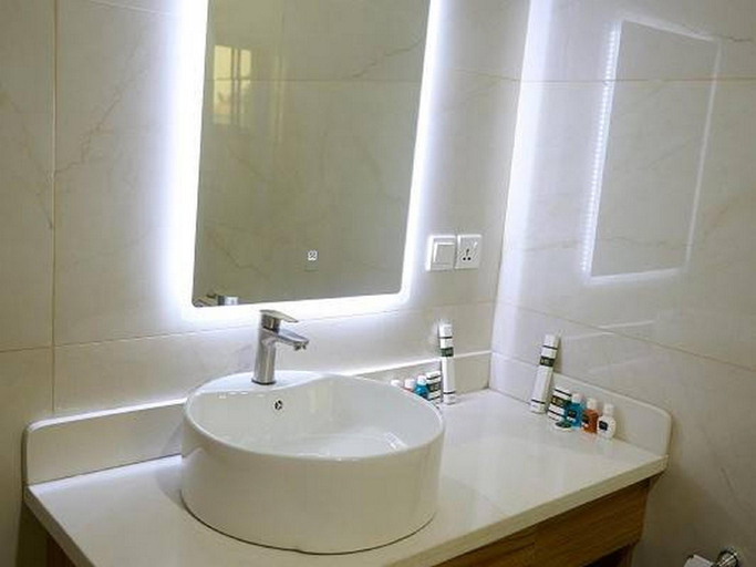 Bathroom 3, OTI Boutique Hotel & Spa, Ikpoba-Okha