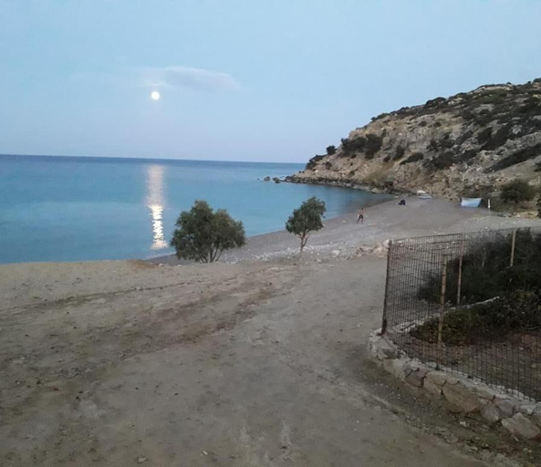 Others 4, Akrogiali, Crete