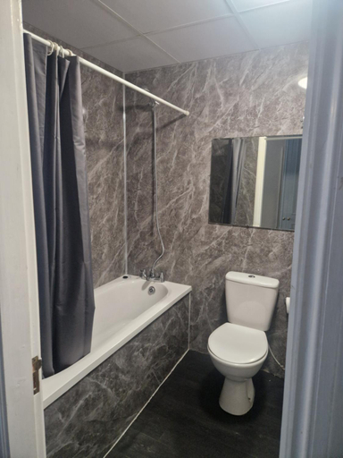 Bathroom 4, Himley Country Hotel, Staffordshire