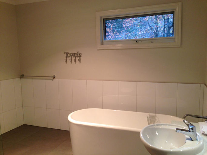 Others 2, Goldberryaccommodation, Murrindindi - East