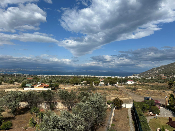 Others 2, Villa Sophia, Peloponnese