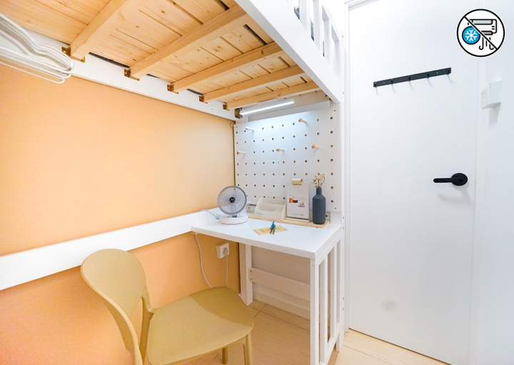 Others 5, Shared Room at Lockhart Road 414, Hong Kong Island