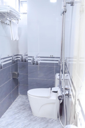 Bathroom 2, Cat Ba Sky Home, Cát Hải