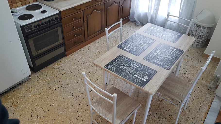 5, Gina's Apartment, Central Macedonia