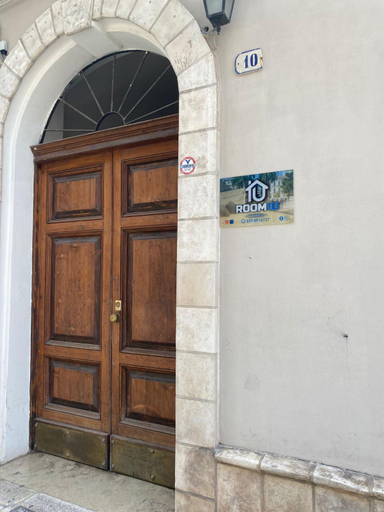 Others 4, Room 10, Taranto