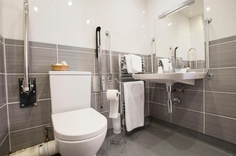 Bathroom 3, The Mey Hotel, Highland