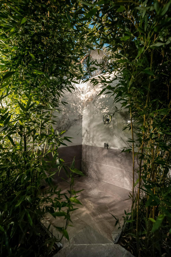 Shower 2, Jacuzzi deluxe villa, East Macedonia and Thrace