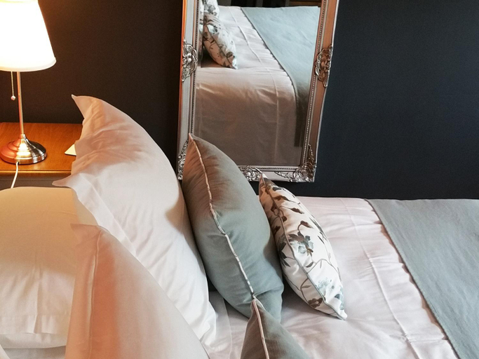Bedroom 2, La Sauternaise, luxury Boutique B&B, Gironde