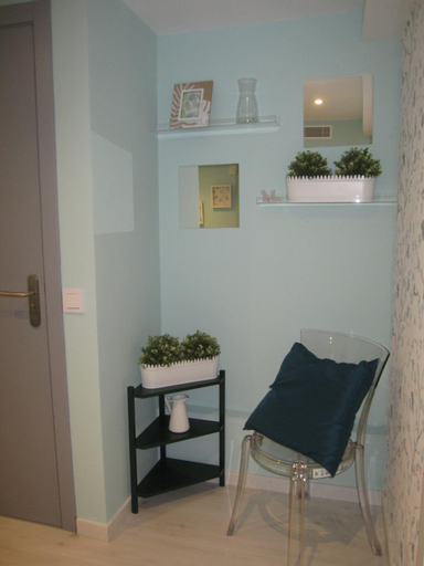 Others 5, Albergue San Francisco, A Coruña