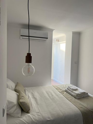Others 2, AL44, Beja