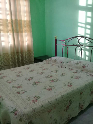 Others 2, mirza homestay marang, Marang