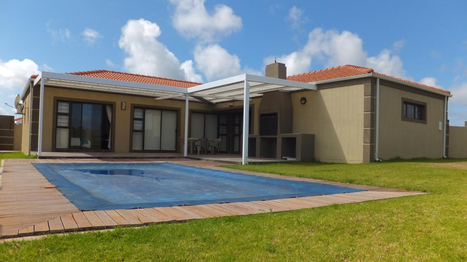 Others 5, B.R.O.Homes and Villas, Nelson Mandela Bay