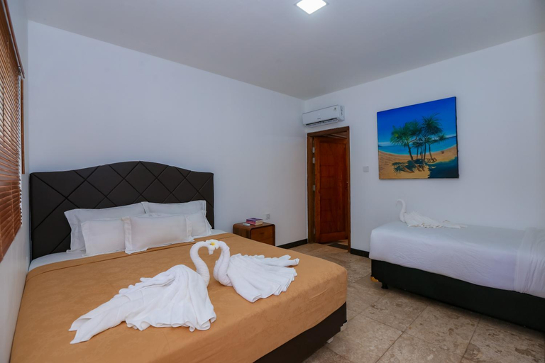 Bedroom 2, Royal Resort Gili Air, Lombok