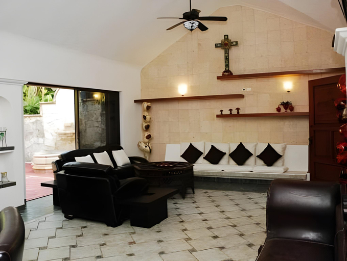 Public Area, Chez Waffle Hotel, Cozumel