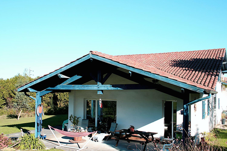Izpi Urdin Holistic surfhouse, Pyrénées-Atlantiques