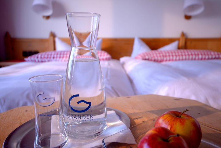 Food & Drinks 4, BELVEDERE - das BIO HOTEL Garni & SuiteHotel am Edersee ! Unser Geschenk fur Sie, auch die GasteCard, Waldeck-Frankenberg