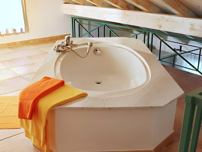 Bathroom 4, Hotel al Ponte Antico, Locarno
